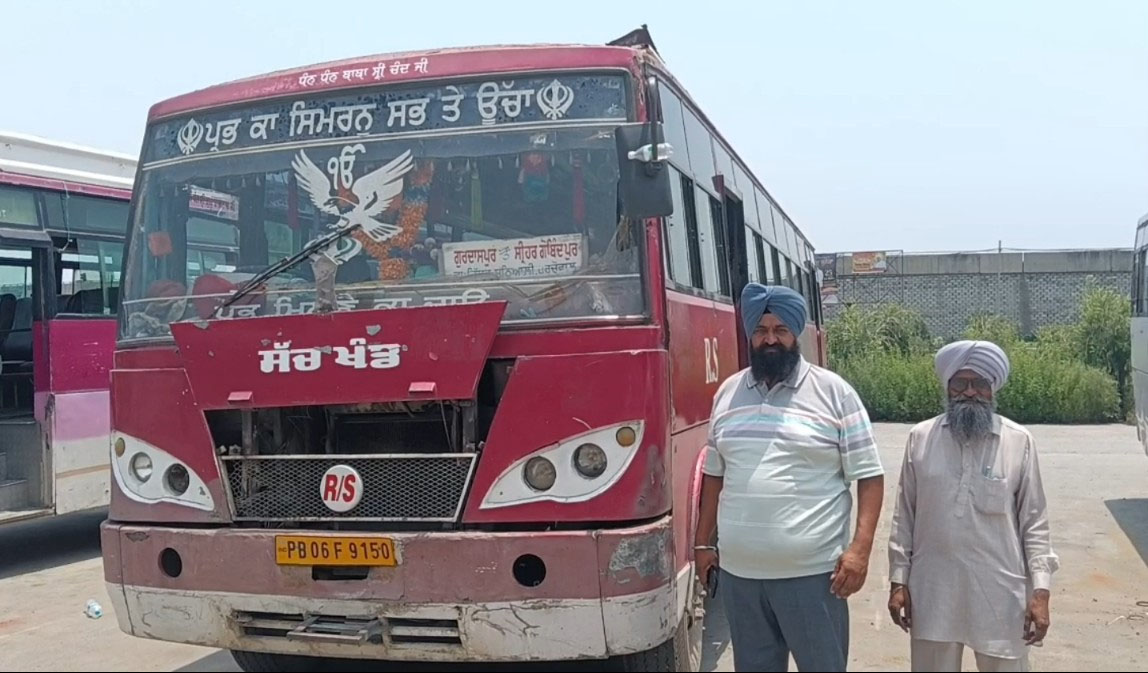ਇੰਟਰ ਸਟੇਟ ਬੱਸ ਟਰਮੀਨਲ ਅੰਦਰ ਖੜ੍ਹੀ ਬੱਸ ’ਚੋਂ ਬੈਟਰਾ ਚੋਰੀ, ਪ੍ਰਾਈਵੇਟ ਬੱਸ ਚਾਲਕਾਂ ਦਾ ਫੁੱਟਿਆ ਗੁੱਸਾ