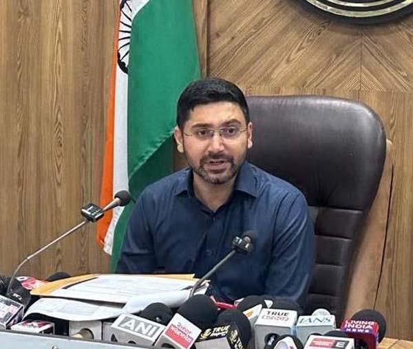 grievance redressal cell set up for voters   convenience