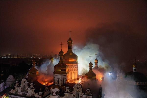 russia attacks kyiv
