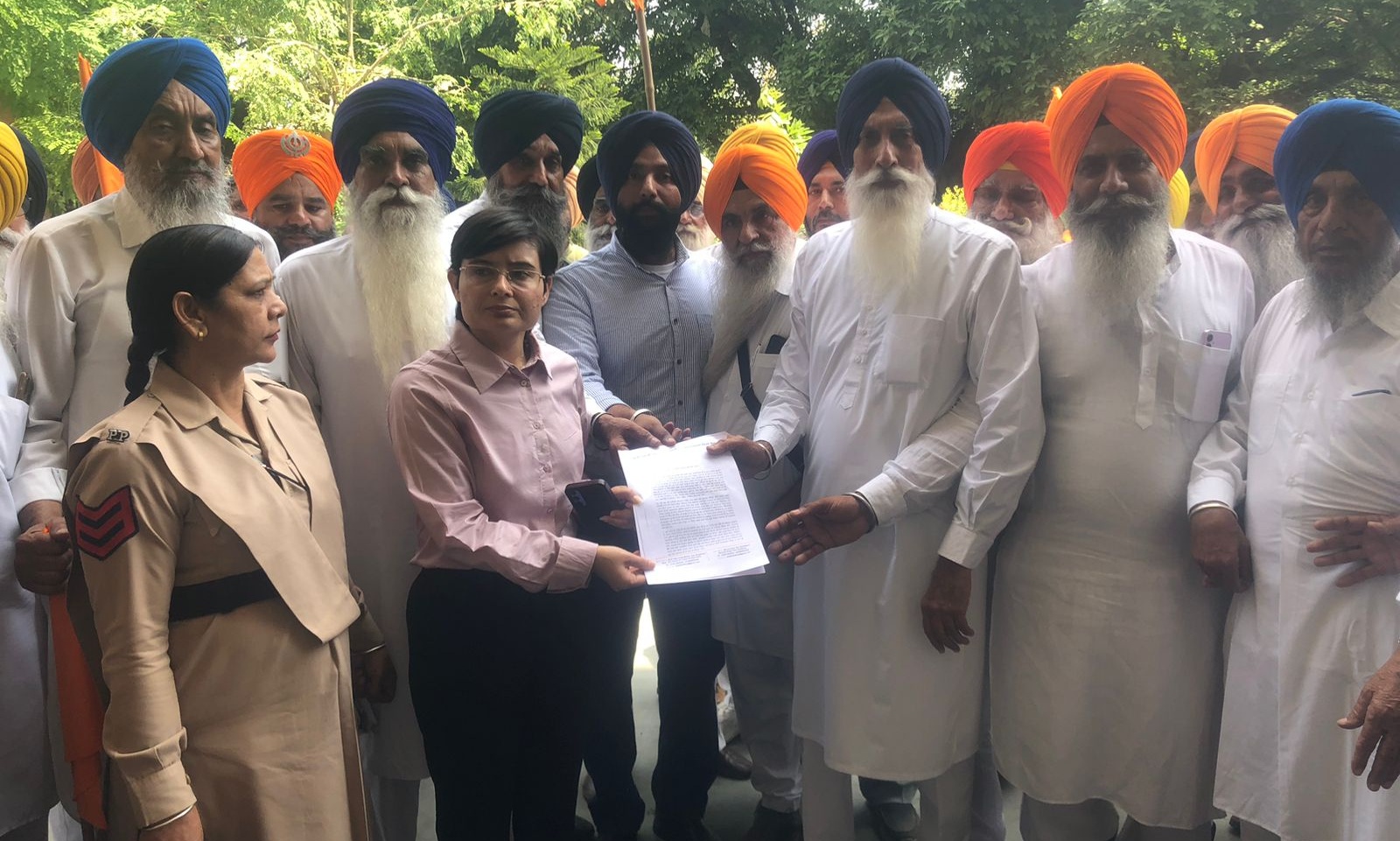 ਸ਼੍ਰੋਮਣੀ ਅਕਾਲੀ ਦਲ ਪੁਨਰਸੁਰਜੀਤ ਨੇ ਬੰਦੀ ਸਿੰਘਾਂ ਦੀ ਰਿਹਾਈ ਲਈ ਸੌਂਪਿਆ ਮੰਗ ਪੱਤਰ