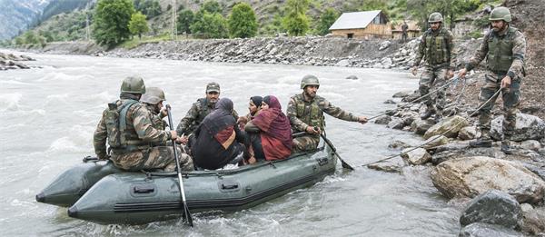 indian army  river  civilians  safe