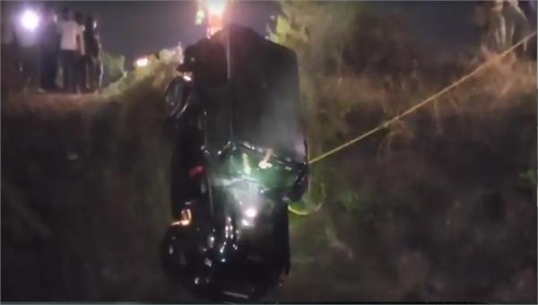 terrible accident happened to youth watching ipl final