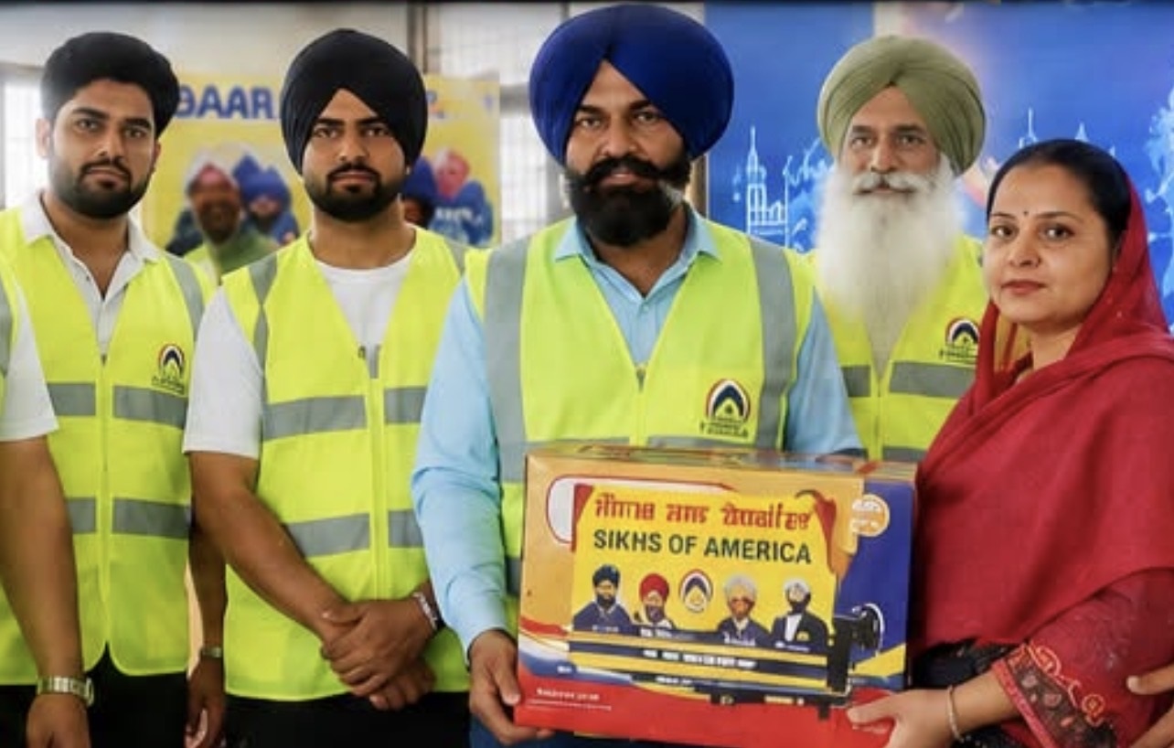 ਸਿੱਖਸ ਆਫ਼ ਅਮੈਰਿਕਾ ਨੇ ਸੰਗਰੂਰ ਦੇ ਪਿੰਡ ਰੂਪਾਹੇੜੀ ''ਚ ਜ਼ਰੂਰਤਮੰਦ ਮਹਿਲਾਵਾਂ ਨੂੰ ਦਿੱਤੀਆਂ ਸਿਲਾਈ ਮਸ਼ੀਨਾਂ