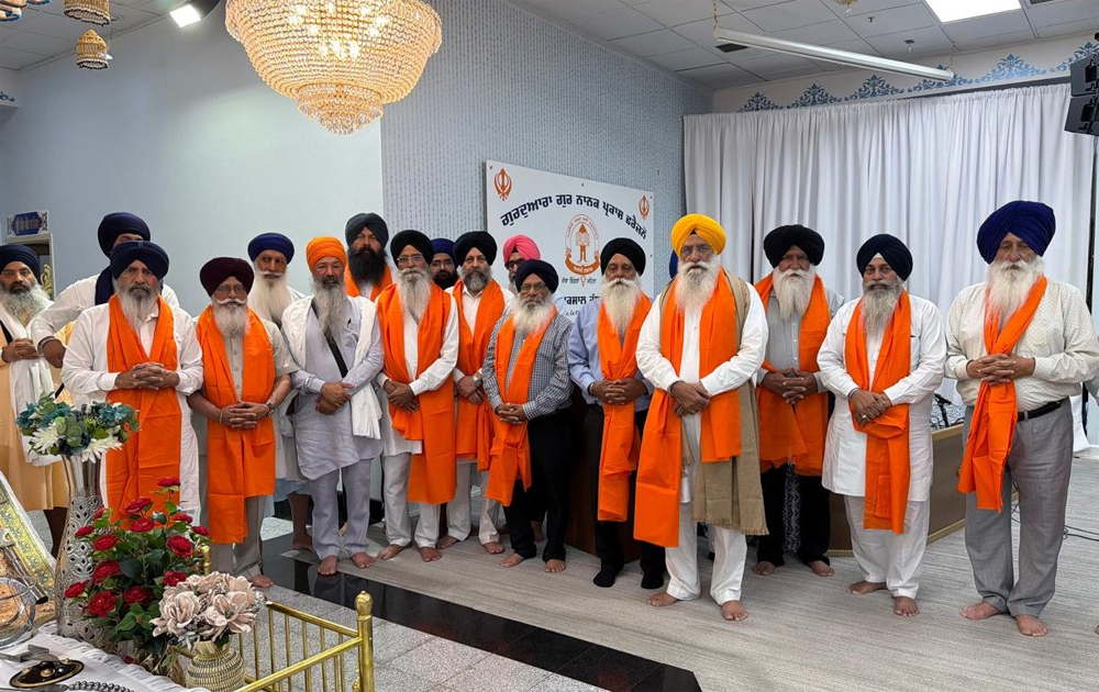 ਸ਼੍ਰੋਮਣੀ ਕਮੇਟੀ ਵਫ਼ਦ ਦਾ ਅਮਰੀਕਾ ਸਥਿਤ ਵੱਖ-ਵੱਖ ਗੁਰਦੁਆਰਾ ਸਾਹਿਬਾਨ ਦੇ ਪ੍ਰਬੰਧਕਾਂ ਵੱਲੋਂ ਸਨਮਾਨ