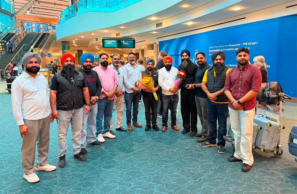 ਸ਼੍ਰੋਮਣੀ ਅਕਾਲੀ ਦਲ ਦੇ ਵਫ਼ਦ ’ਚ ਸ਼ਾਮਲ ਪਰਮਜੀਤ ਢਿੱਲੋਂ ਦਾ ਕੈਨੇਡਾ ਪੁੱਜਣ ’ਤੇ ਭਰਵਾਂ ਸਵਾਗਤ