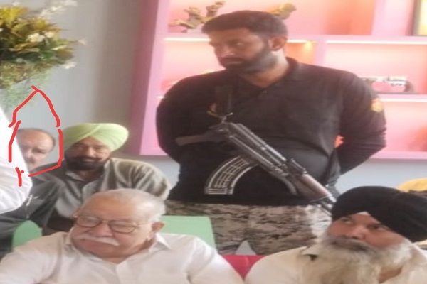 ਵਪਾਰੀਆ ਤੇ ਸ਼ਹਿਰ ਵਾਸੀਆਂ ਨੇ ਸਰਕਾਰੀ ਅਧਿਕਾਰੀਆਂ ਨਾਲ ਕੀਤੀ ਮੀਟਿੰਗ