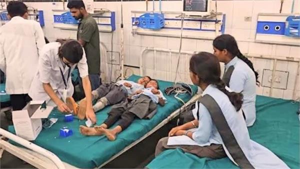 health of 150 students in wayanad suddenly deteriorated