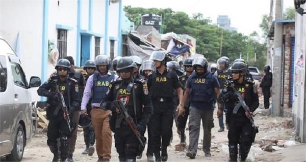 over 100 injured  in dhaka