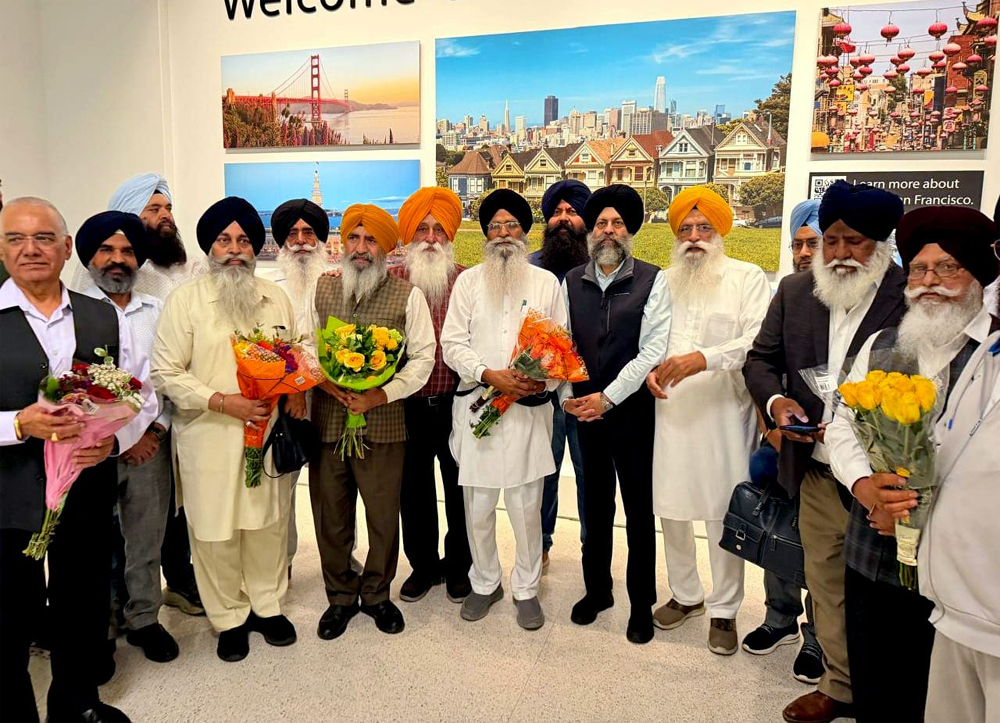 ਐਡਵੋਕੇਟ ਧਾਮੀ ਦੀ ਅਗਵਾਈ ਹੇਠ ਸ਼੍ਰੋਮਣੀ ਕਮੇਟੀ ਵਫ਼ਦ ਦਾ ਅਮਰੀਕਾ ਪੁੱਜਣ ’ਤੇ ਸੰਗਤ ਵੱਲੋਂ ਸਵਾਗਤ