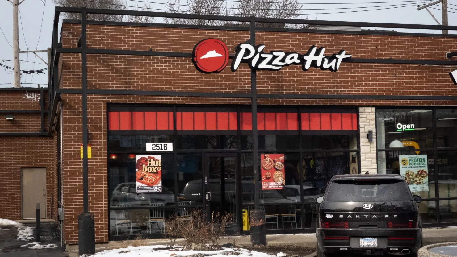 ਵਿਕ ਗਿਆ Pizza Hut! ਇਸ ਫਰਮ ਨੇ 2.7 ਬਿਲੀਅਨ ਡਾਲਰ ''ਚ ਕੀਤਾ ਕਰਾਰ