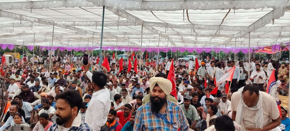 ਖਰੜ ''ਚ ਸੂਬੇ ਭਰ ਦੇ ਸਫਾਈ ਸੇਵਕਾਂ ਨੇ ਸਰਕਾਰ ਖਿਲਾਫ ਕੀਤੀ ਰੋਸ ਰੈਲੀ