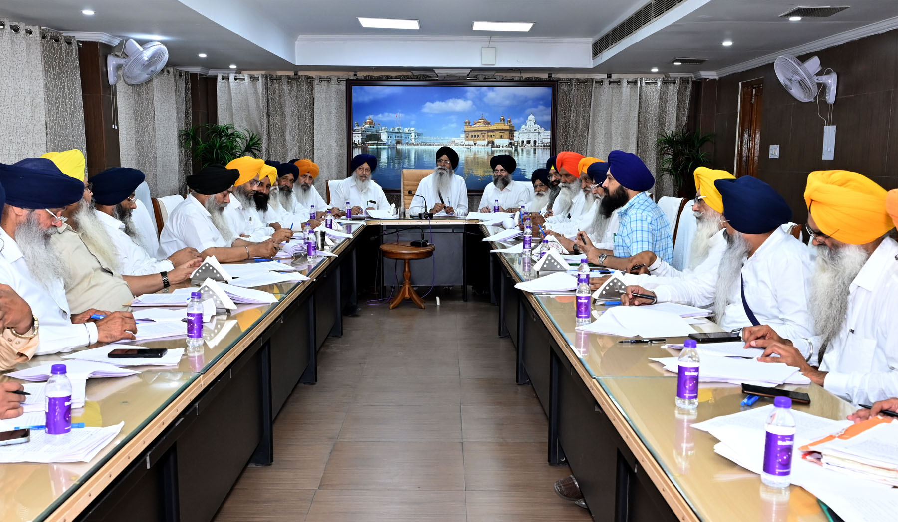 ਐਡਵੋਕੇਟ ਹਰਜਿੰਦਰ ਸਿੰਘ ਧਾਮੀ ਦੀ ਪ੍ਰਧਾਨਗੀ ’ਚ ਹੋਈ ਸ਼੍ਰੋਮਣੀ ਕਮੇਟੀ ਦੀ ਅੰਤ੍ਰਿੰਗ ਕਮੇਟੀ ਦੀ ਇਕੱਤਰਤਾ