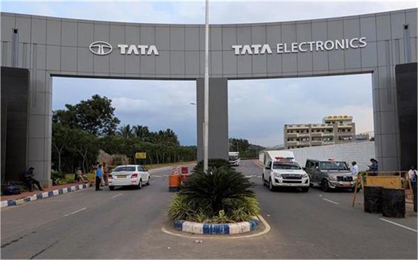tata s iphone plant accused of violating rules factory may be closed