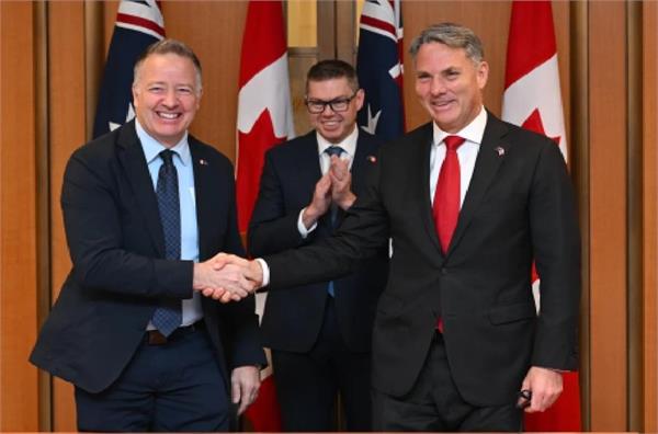 australia canada sign largest defense deal worth  2 5 billion