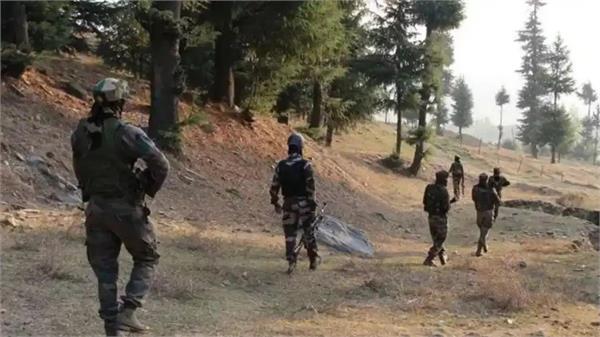 one killed  four injured in old bomb explosion near gulmarg