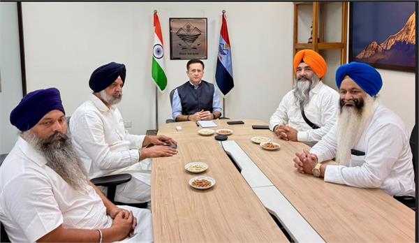 waris punjab de organization raises issue of mistreatment of nihang singhs