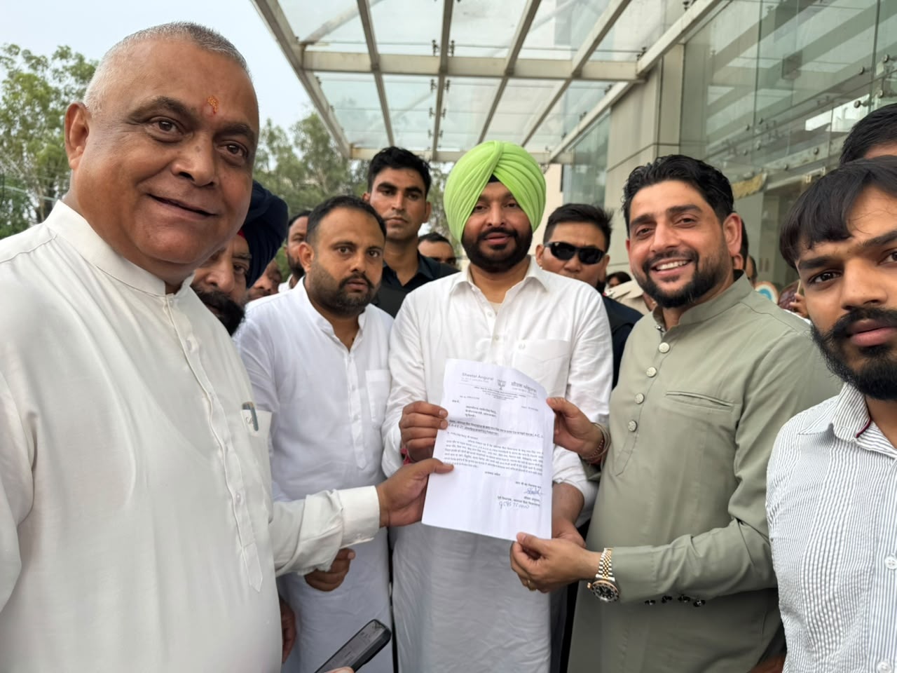 ਭਾਜਪਾ ਨੇ ਚੁੱਕੀ ਰੇਲਵੇ ਫਾਟਕਾਂ ’ਤੇ ਓਵਰਬ੍ਰਿਜ ਨਿਰਮਾਣ ਦੀ ਮਜ਼ਬੂਤ ਮੰਗ : ਸ਼ੀਤਲ ਅੰਗੁਰਾਲ