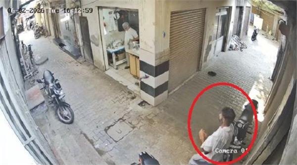 new trick of stealing from motorcycles has been found