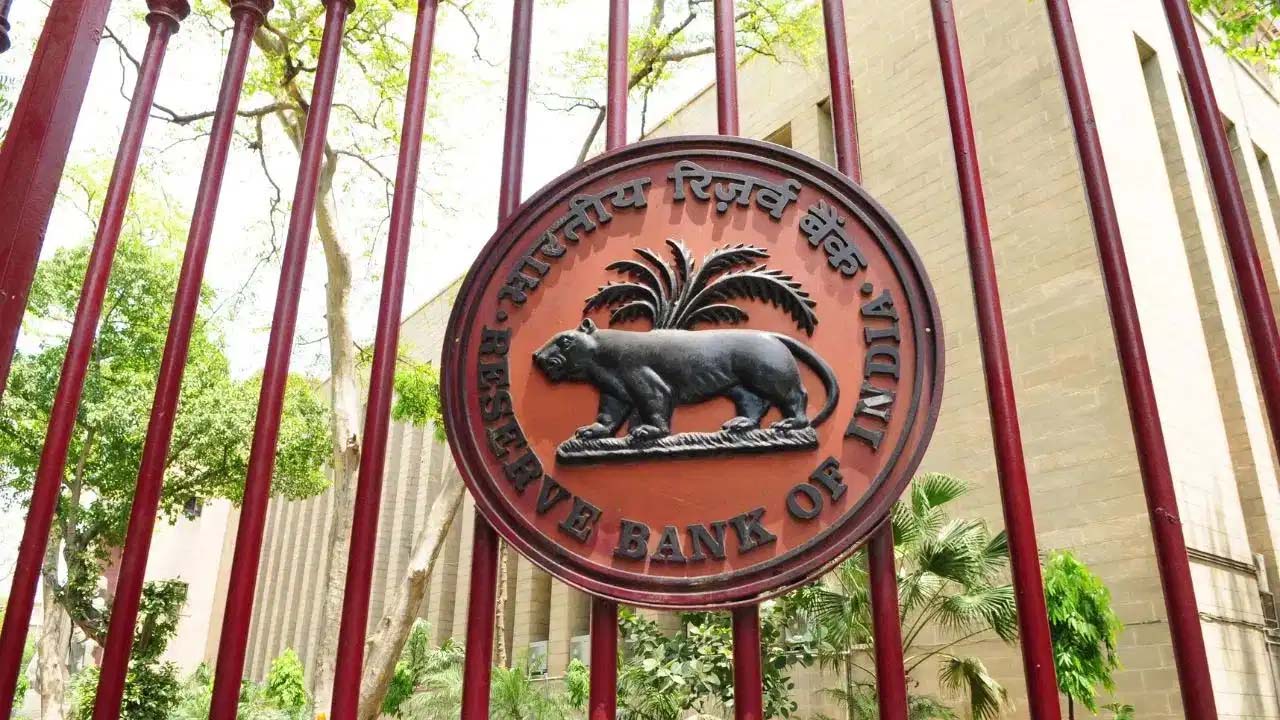 RBI ਦਾ ਵੱਡਾ ਐਕਸ਼ਨ! ਇਸ ਬੈਂਕ ''ਤੇ ਠੋਕਿਆ ਲੱਖਾਂ ਦਾ ਜੁਰਮਾਨਾ