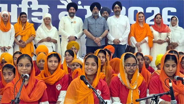 delhi gurdwara committee concludes gurmat camps