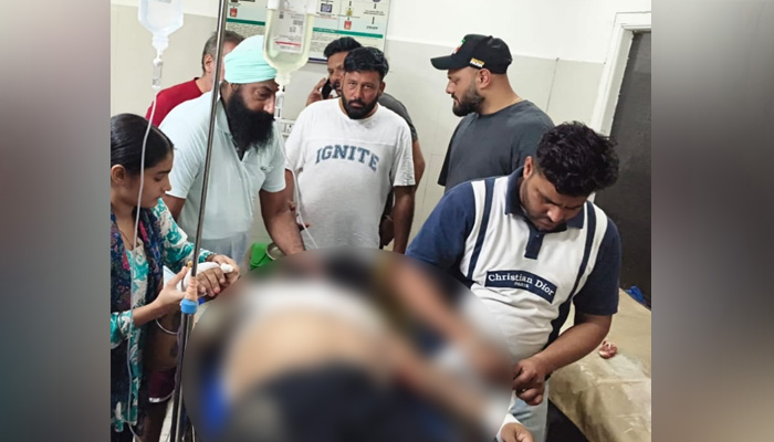 ਬਟਾਲਾ ''ਚ ਦੇਰ ਸ਼ਾਮ ਚੱਲੀਆਂ ਗੋਲੀਆਂ, ਲੋਕਾਂ ''ਚ ਦਹਿਸ਼ਤ ਦਾ ਮਾਹੌਲ
