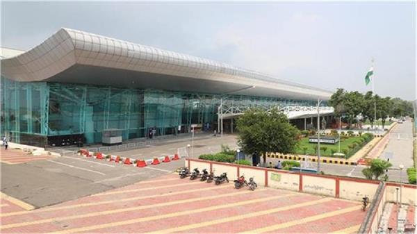 amritsar airport will get a big gift easy connect service