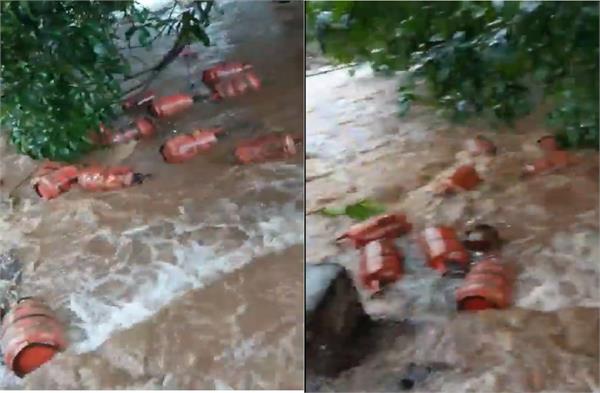 flood patalganga river 3000 gas cylinders