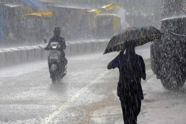 4 districts  schools closed  odisha  heavy rain