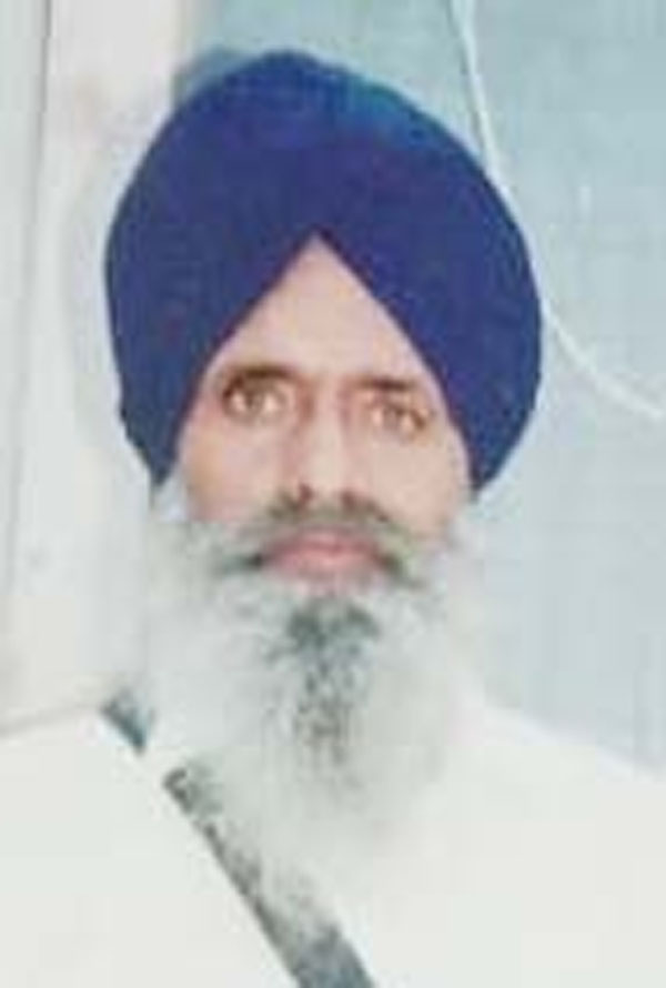ਨਿਸ਼ਾਨ ਸਾਹਿਬ ''ਤੇ ਚੋਲਾ ਚੜ੍ਹਾਉਂਦੇ ਸਮੇਂ ਹੇਠਾਂ ਡਿੱਗਣ ਕਾਰਨ ਵਿਅਕਤੀ ਦੀ ਮੌਤ