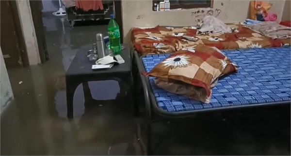 qadri mohalla of gurdaspur was seen submerged due to heavy rain