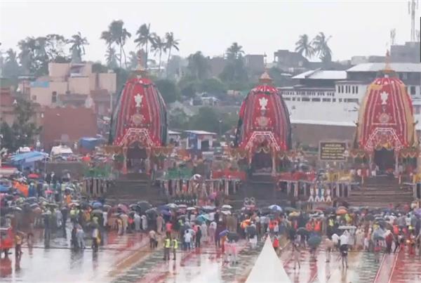 puri  heavy rain lord jagannath rath yatra