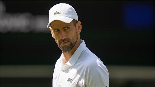 djokovic breaks federer  s record by reaching the quarterfinals