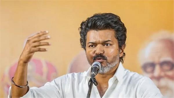 supreme court  chief minister  vijay  dmk