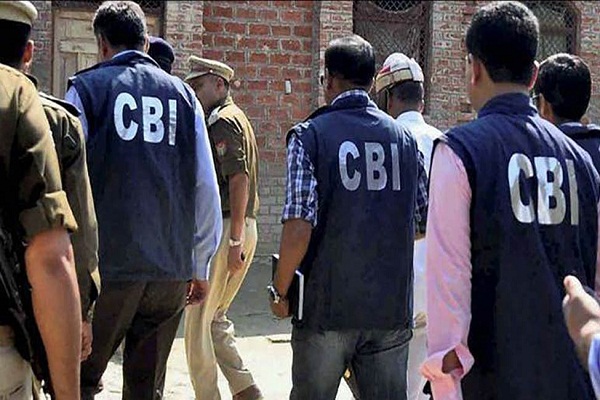ਚੰਡੀਗੜ੍ਹ-ਲੁਧਿਆਣਾ ਸਣੇ 5 ਥਾਵਾਂ ''ਤੇ CBI ਦੀ ਰੇਡ, ਪੜ੍ਹੋ ਟੀਮ ਨੂੰ ਕੀ-ਕੀ ਮਿਲਿਆ