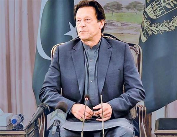 un expert s big statement on imran khan s solitary confinement