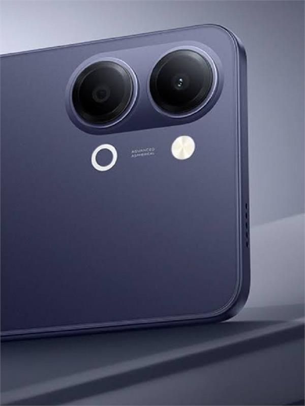 iqoo  s amazing phone with 6500mah battery launched