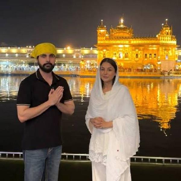 sachkhand sri harmandir sahib jai randhawa and actress shehnaz gill
