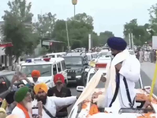 ਮੀਰੀ-ਪੀਰੀ ਖਾਲਸਾ ਮਾਰਚ ਦੌਰਾਨ ਜਥੇਦਾਰ ਦੀ MLA ਸੇਖੋਂ ਨਾਲ ਹੋਈ ਮੁਲਾਕਾਤ, ਸਰਕਾਰ ਤੱਕ ਪਹੁੰਚਾਇਆ ਸੁਨੇਹਾ