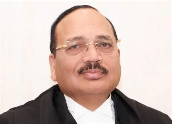supreme court  cji  protests  constitutional rights  lathicharge