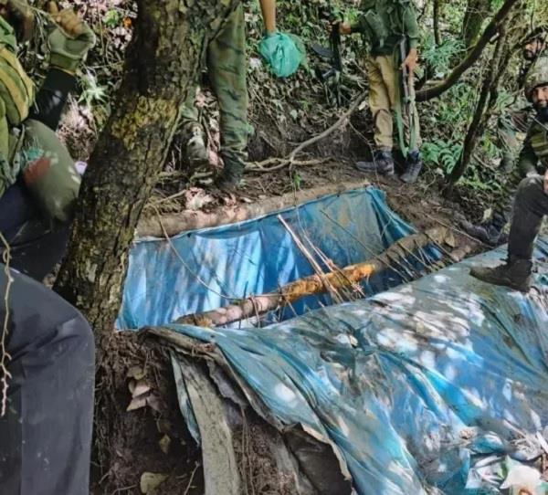 jammu kashmir  indian army  terrorist hideout  ammunition
