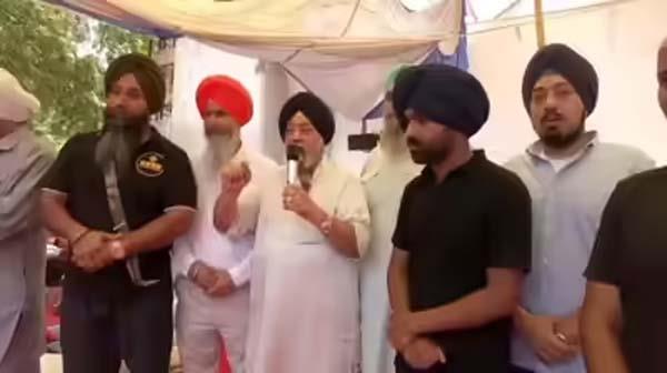 sad delhi backs jantar mantar protesters