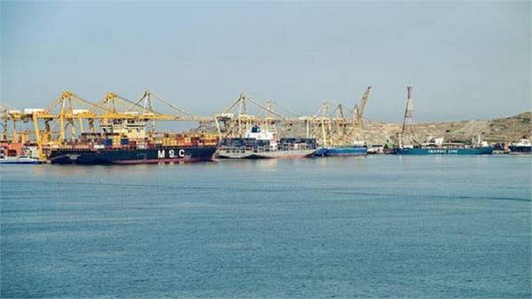 india urea dap 15 ships hormuz gas supply