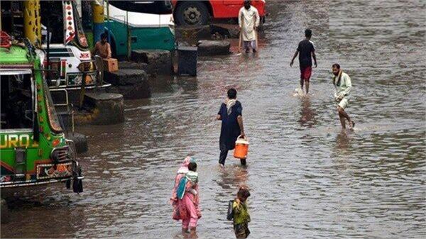 heavy rain weather department red alert