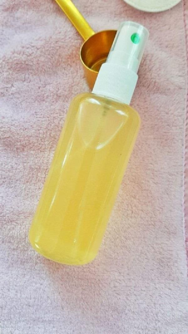 get rid of sticky skin with homemade toner