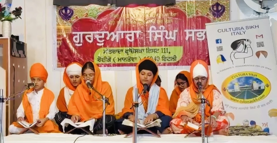 ਗੁਰਮਤਿ ਵਿਦਿਆਲੇ ਦੀ ਪਹਿਲੀ ਵਰ੍ਹੇਗੰਢ ਮੌਕੇ ਕਰਵਾਏ ਵਿਸ਼ਾਲ ਗੁਰਮਤਿ ਗਿਆਨ ਮੁਕਾਬਲੇ