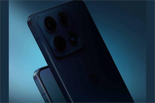 motorola  s flagship phone will be launched in india soon