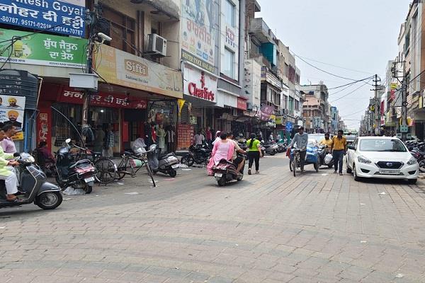 sanitation workers take to the streets during bathinda bandh