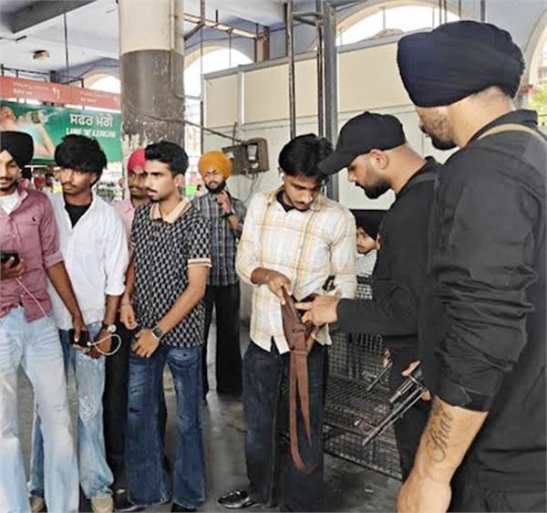 major police action against drug smugglers