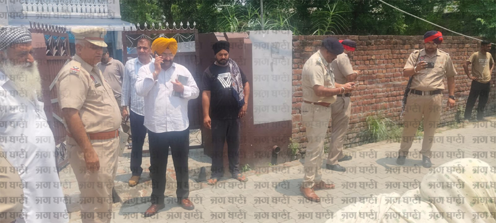ਆਦਮਪੁਰ ''ਚ ਦਿਨ ਦਿਹਾੜੇ ਨੌਜਵਾਨ ਦਾ ਕਈ ਗੋਲ਼ੀਆਂ ਮਾਰ ਕੇ ਕਤਲ