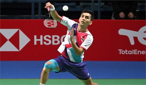 japan open  ayush  unnati  and lakshya defeated